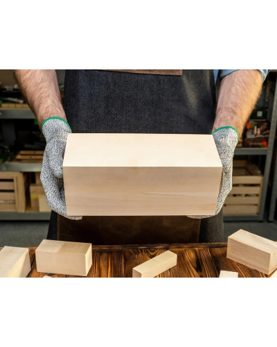 Bloc de Tilleul 10 x 10 x 25 cm pour la sculpture sur bois